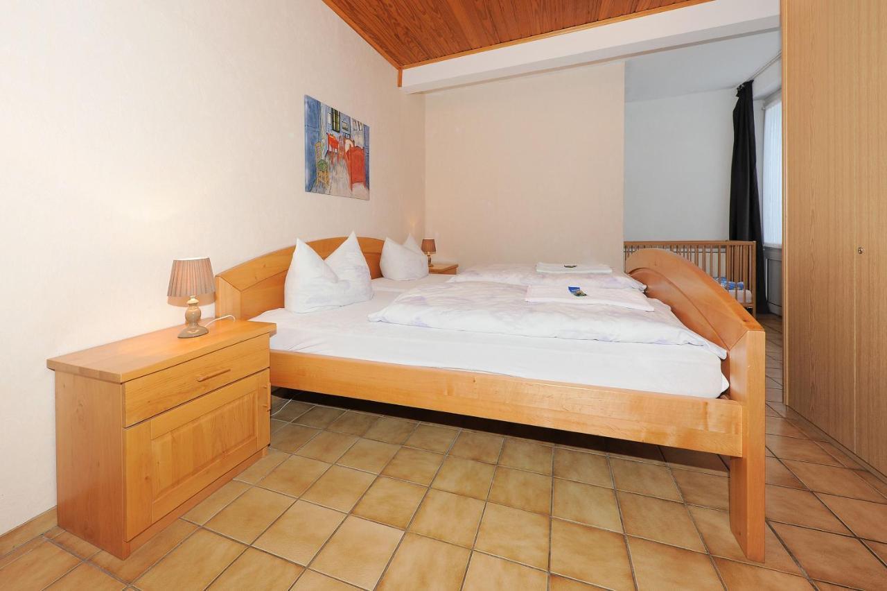Friesenmeer Ferienwohnung Eins Bensersiel Exterior foto